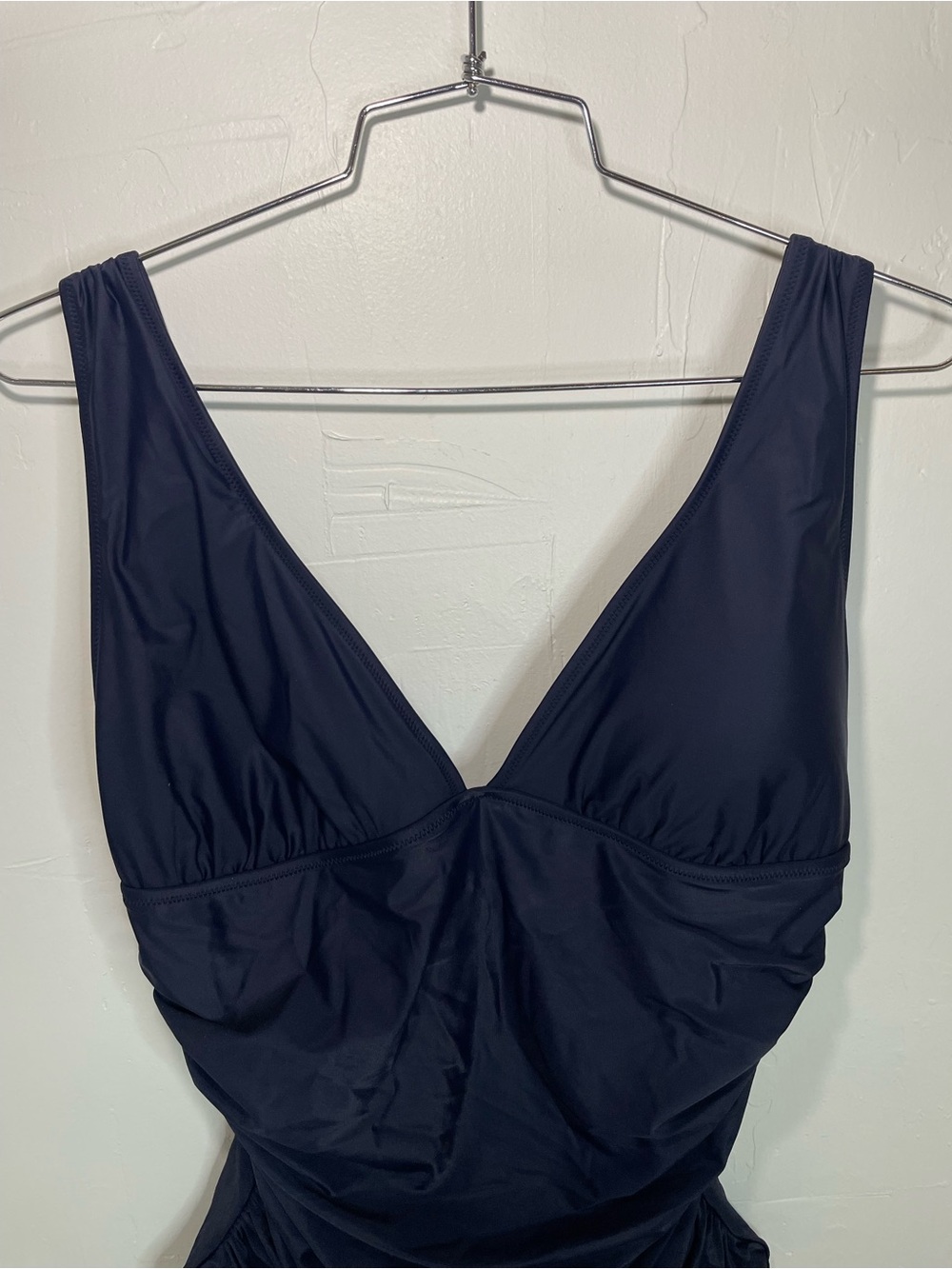 J.Crew Ruched plunge one-piece swimsuit in Navy Size 16 - Picture 7 of 9